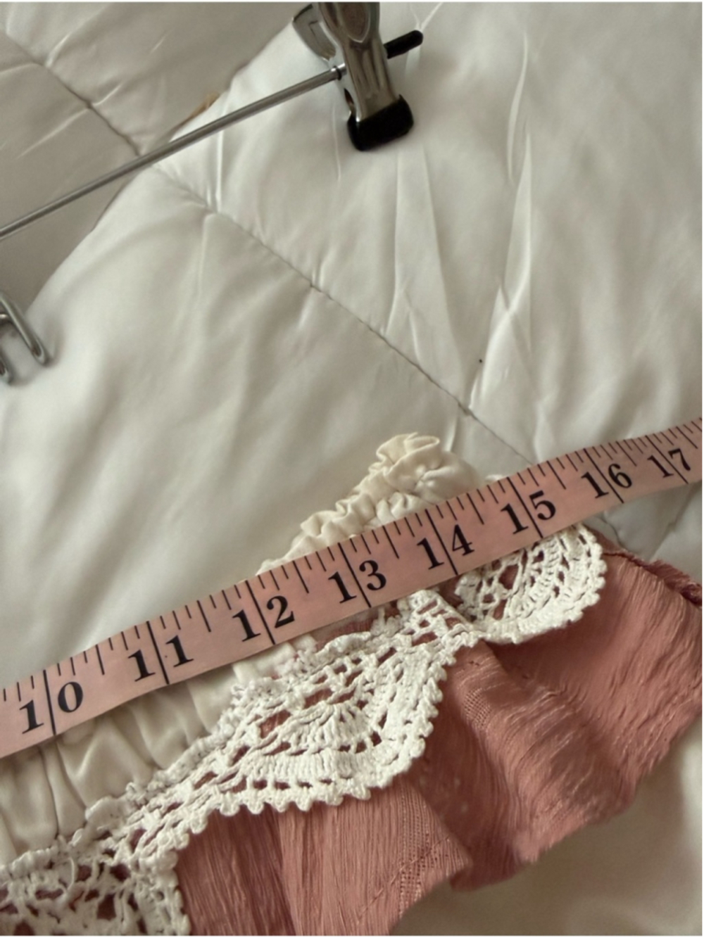 Handmade upcycled wearable art boho bloomers featuring a cream and dusty rose pa - Picture 8 of 14
